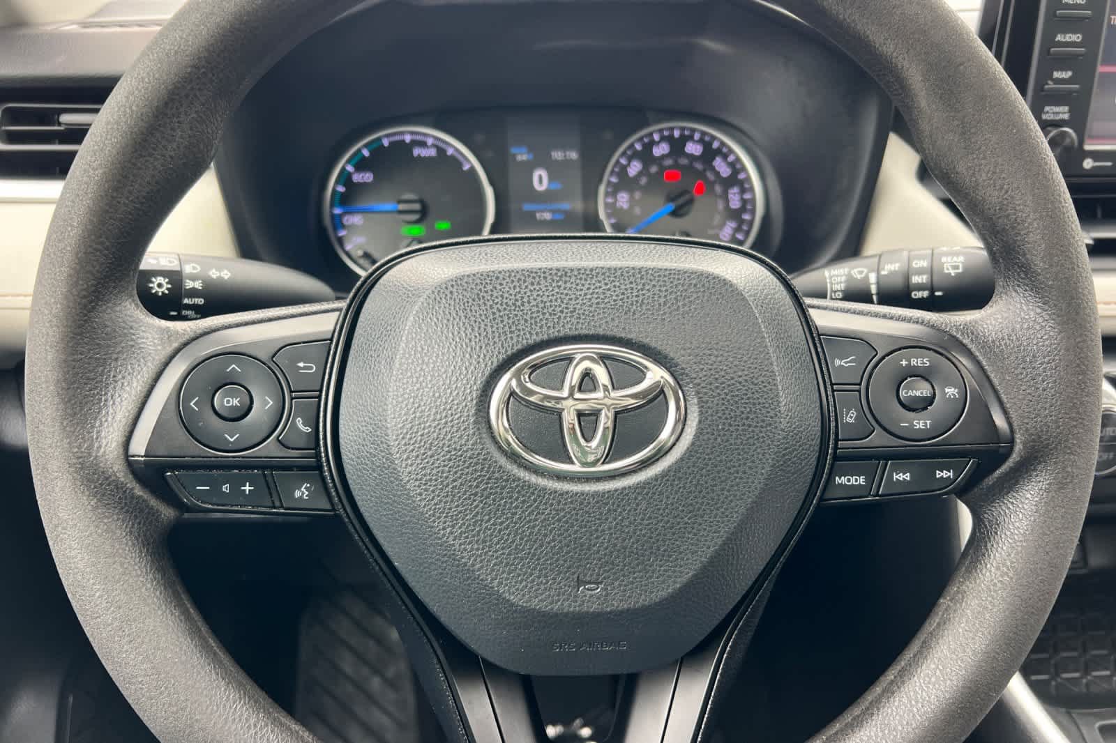 Used 2022 Toyota RAV4 XLE w/ Convenience Package AWD/4WD image 25