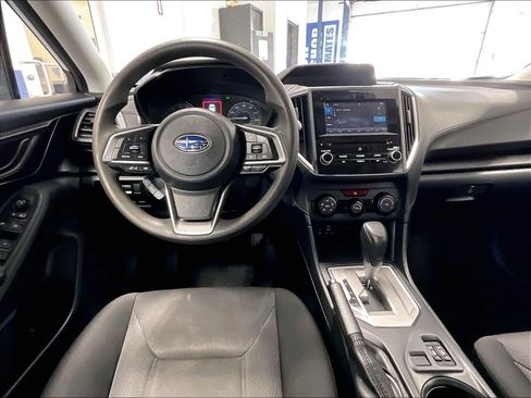 Used 2022 Subaru Impreza Premium image 17