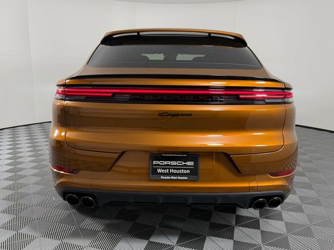 New 2026 Porsche Cayenne E-Hybrid image 10