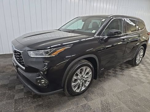 Used 2020 Toyota Highlander Limited AWD/4WD image 8