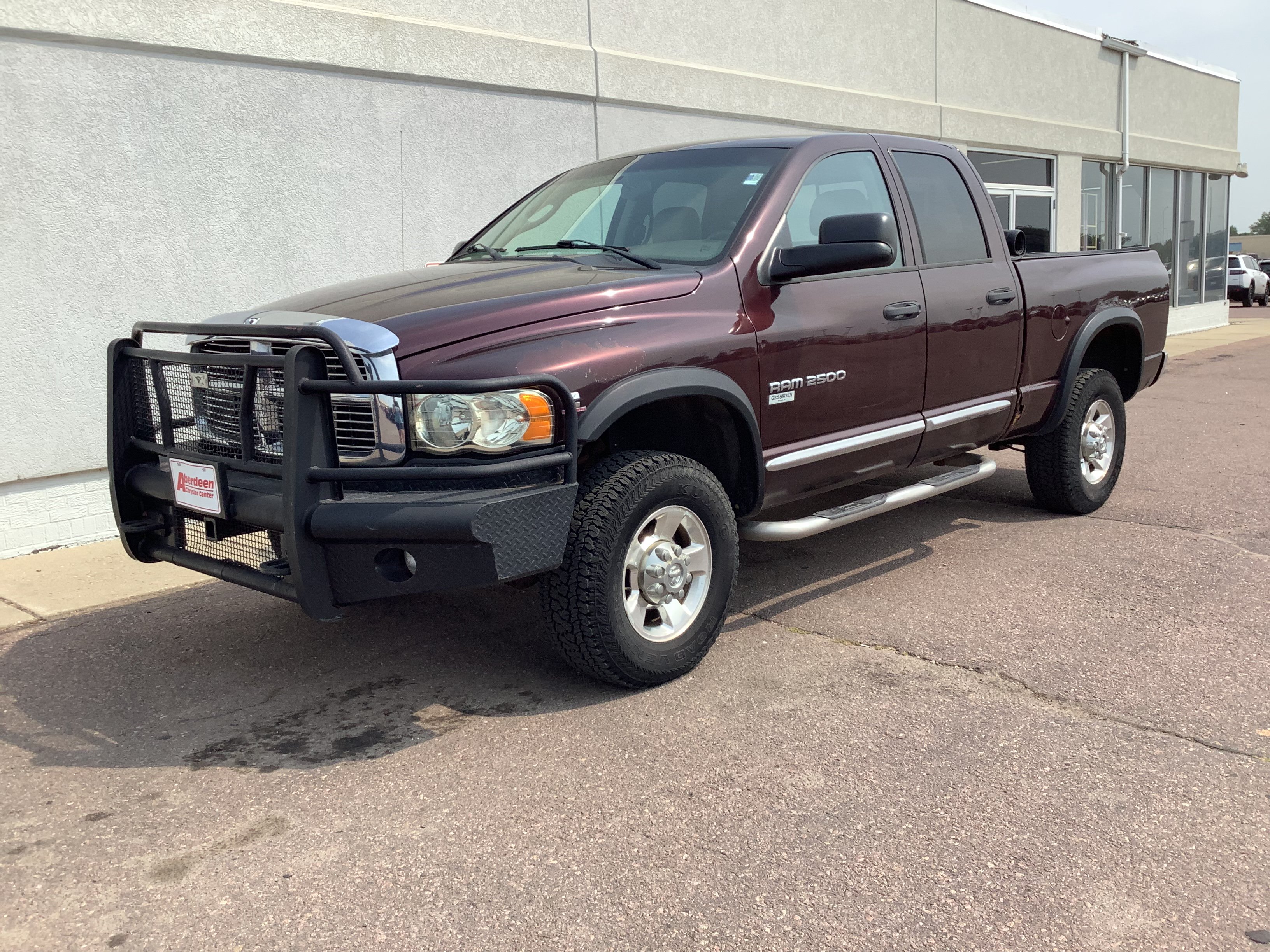 Used 2005 Dodge Ram 2500 Truck SLT AWD/4WD image 2