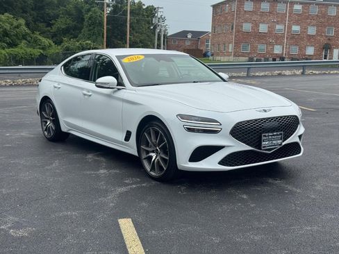 Used 2026 Genesis G70 2.5T AWD/4WD image 2