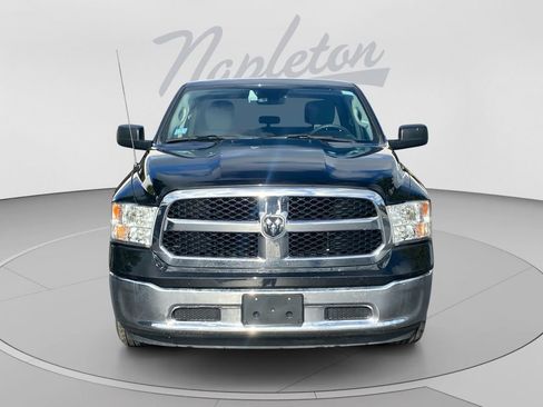 Used 2024 RAM 1500 Classic SLT AWD/4WD image 9