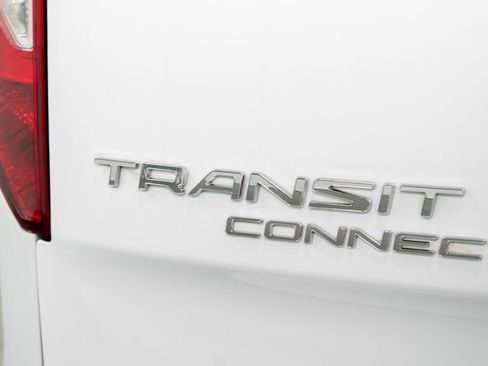 Used 2016 Ford Transit Connect XLT image 12