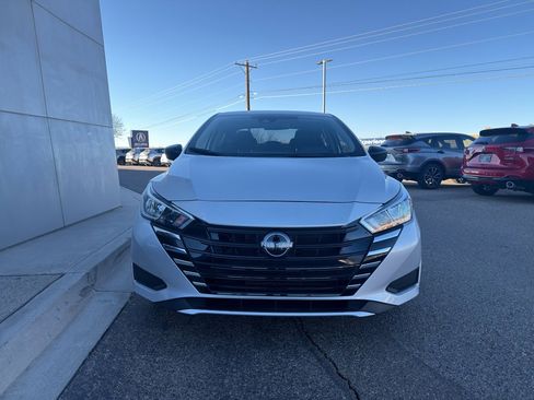 Used 2023 Nissan Versa S w/ Trunk Package image 3