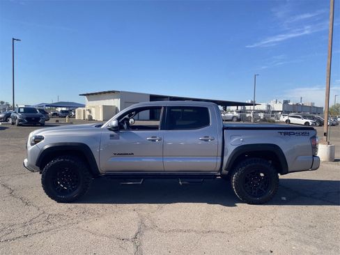 Used 2021 Toyota Tacoma TRD Off-Road w/ Blackout Package (TMS) image 2