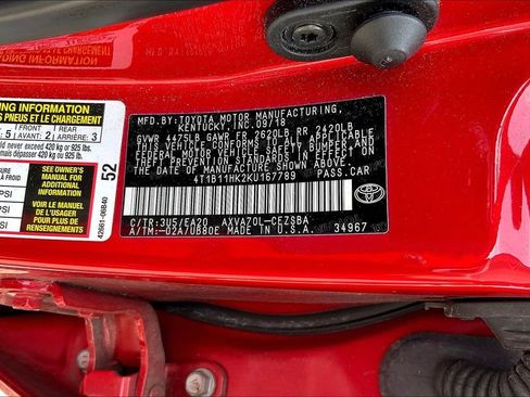 Used 2019 Toyota Camry SE FWD image 34