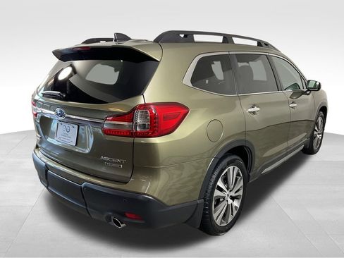 Used 2022 Subaru Ascent Touring AWD/4WD image 9