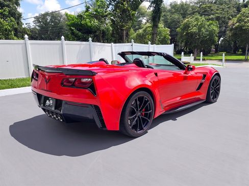Used 2017 Chevrolet Corvette Grand Sport RWD image 8