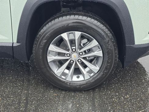 New 2026 Chevrolet Equinox LT image 9