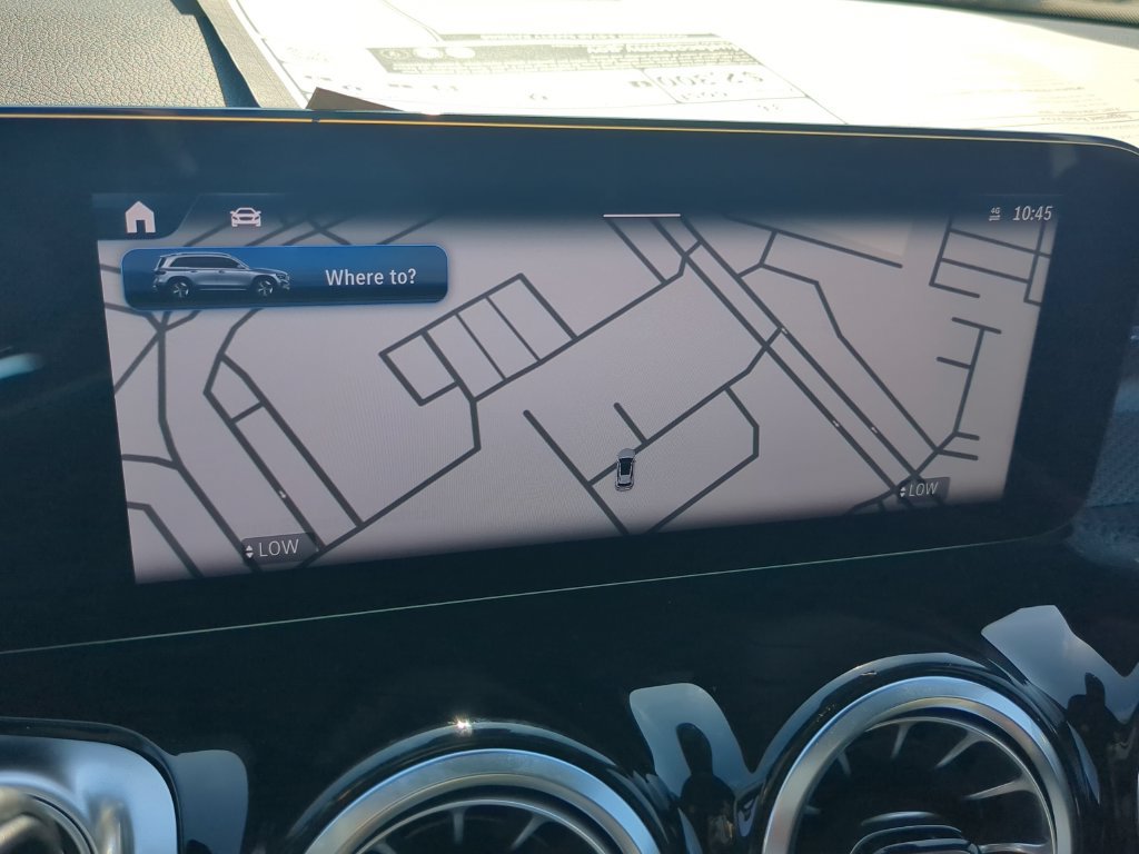 Used 2024 Mercedes-Benz GLB 250 image 8