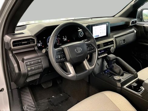 Used 2025 Toyota 4Runner SR5 RWD image 16
