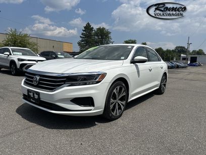 Used 2022 Volkswagen Passat 2.0T SE