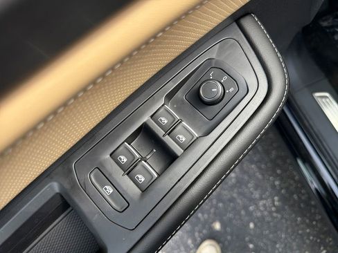 New 2026 Volkswagen Atlas Cross Sport SE AWD/4WD image 13