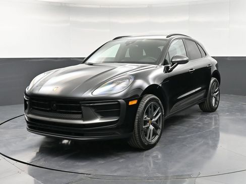 New 2026 Porsche Macan Turbo image 1