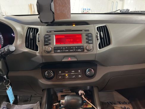 Used 2012 Kia Sportage LX w/ Convenience Pkg image 8