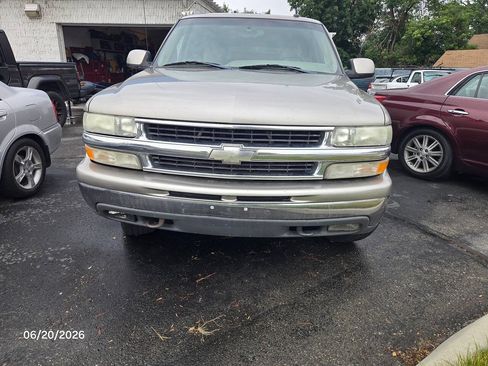 Used 2003 Chevrolet Suburban LT w/ LT Preferred Equipment Group AWD/4WD image 20