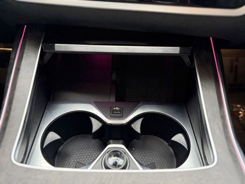 Used 2023 BMW X7 xDrive40i w/ M Sport Package image 19