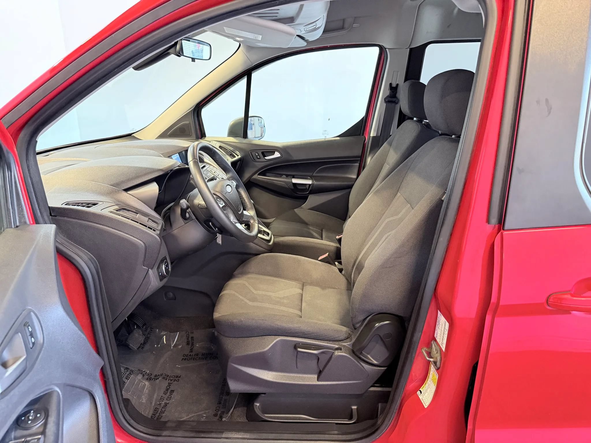 Used 2014 Ford Transit Connect XLT FWD image 10