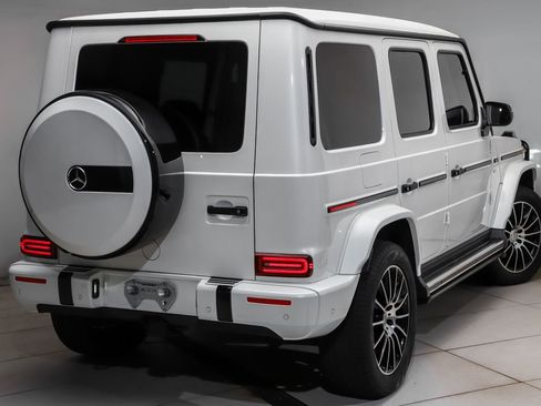 Certified 2021 Mercedes-Benz G 550 image 3