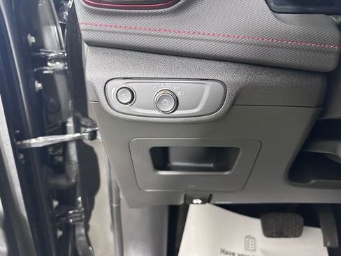 Used 2024 Chevrolet TrailBlazer RS w/ Convenience Package image 22