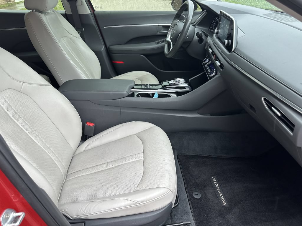 Used 2020 Hyundai Sonata SEL w/ Premium Package FWD image 9