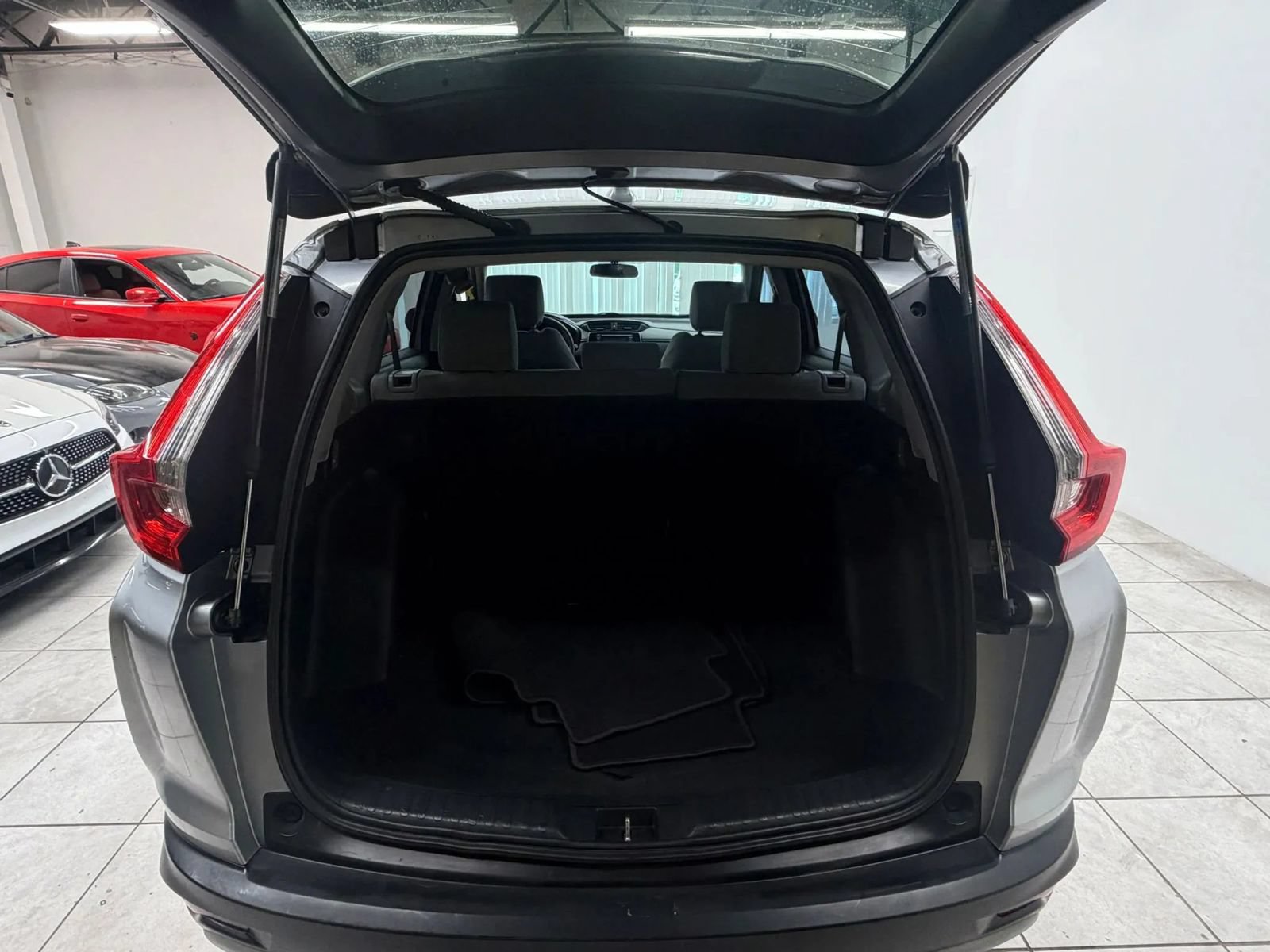 Used 2018 Honda CR-V LX image 17