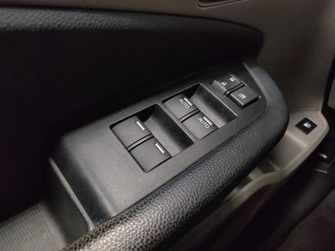 Used 2020 Honda Pilot LX image 27