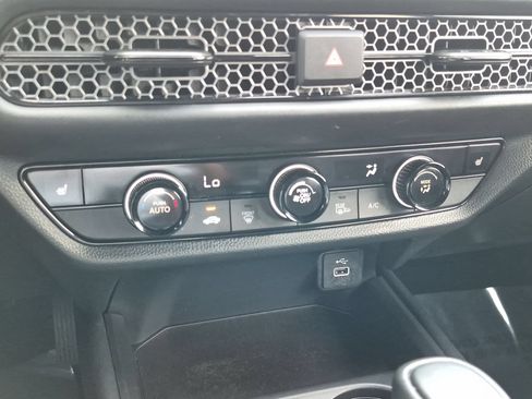 Certified 2024 Honda HR-V Sport image 22