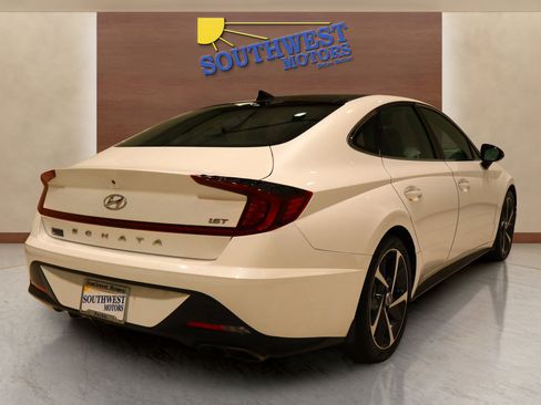 Used 2022 Hyundai Sonata SEL Plus image 4