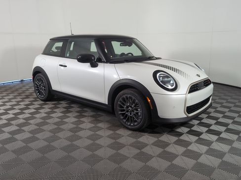 New 2026 MINI Cooper S image 5