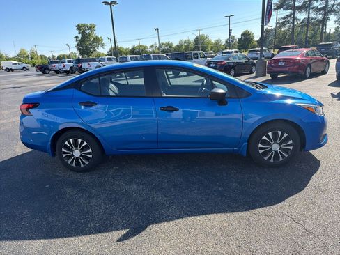 Used 2024 Nissan Versa S w/ Trunk Package FWD image 6