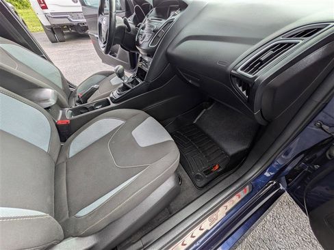 Used 2016 Ford Focus ST FWD image 18
