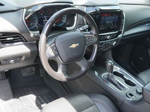 Used 2020 Chevrolet Traverse Premier w/ Redline Edition FWD image 8