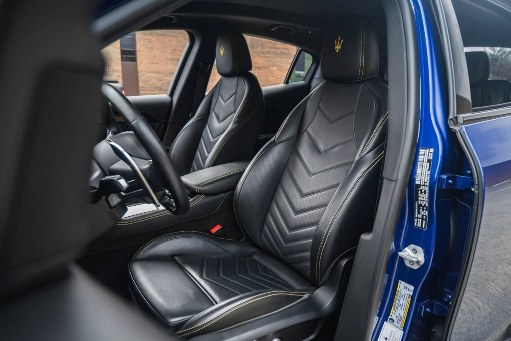 Used 2023 Maserati Grecale Modena AWD/4WD image 20