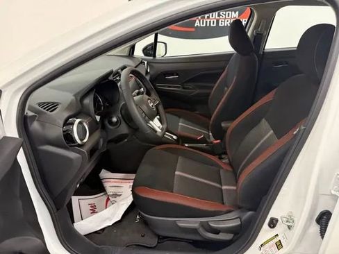 New 2025 Nissan Versa SR w/ Trunk Package image 9