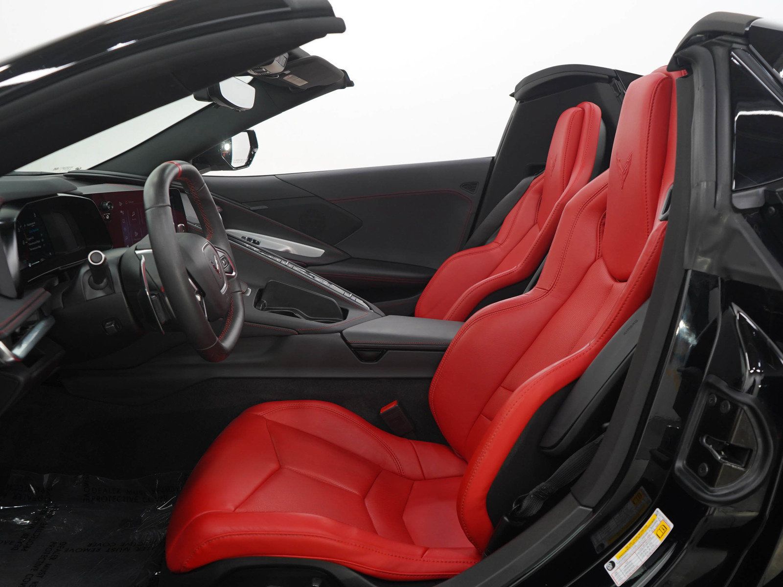 Used 2024 Chevrolet Corvette Stingray Convertible w/ 1LT RWD image 17