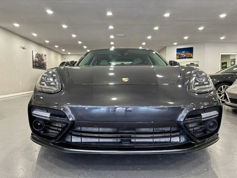Used 2017 Porsche Panamera Turbo w/ Carbon Fiber Interior Package AWD/4WD image 2