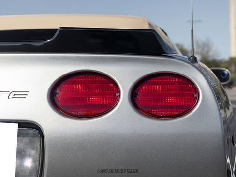 Used 1999 Chevrolet Corvette Convertible w/ Memory Pkg image 53