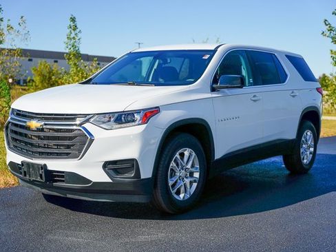 Used 2020 Chevrolet Traverse LS image 5