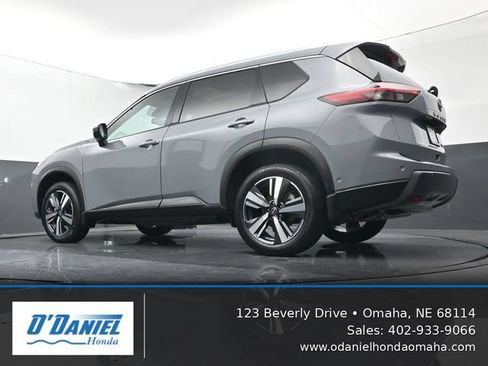 Used 2024 Nissan Rogue SL w/ SL Premium Package AWD/4WD image 22