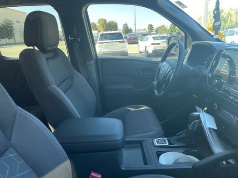 Used 2026 Nissan Frontier SV w/ Tow Package AWD/4WD image 8