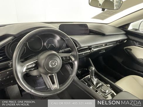 Used 2025 MAZDA MAZDA3 s image 31