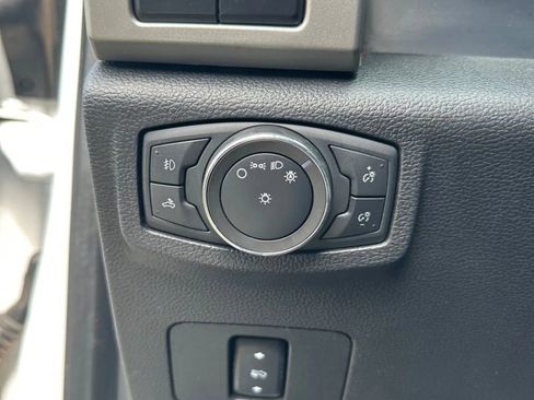 Used 2021 Ford F250 Lariat image 12