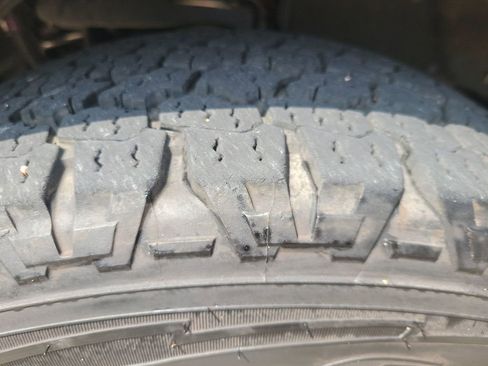 Used 2016 Toyota Tundra SR5 w/ SR5 Upgrade Package RWD image 33