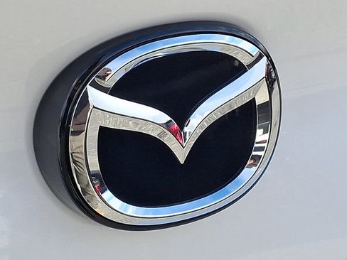 New 2026 MAZDA MAZDA3 s FWD image 22