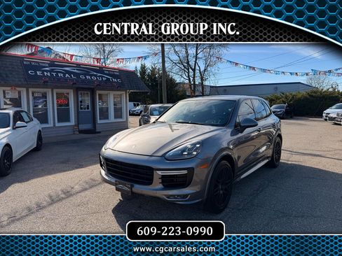 Used 2016 Porsche Cayenne GTS image 1