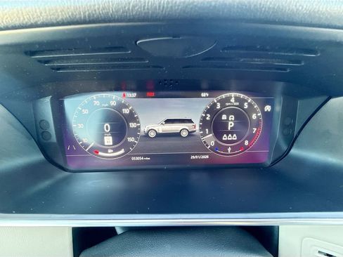 Used 2022 Land Rover Range Rover Westminster Edition image 38