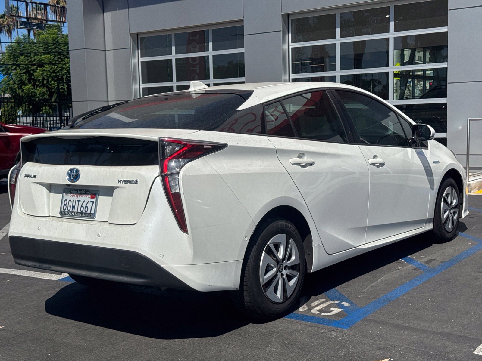 Used 2018 Toyota Prius Four w/ Advanced Technology Package FWD image 3