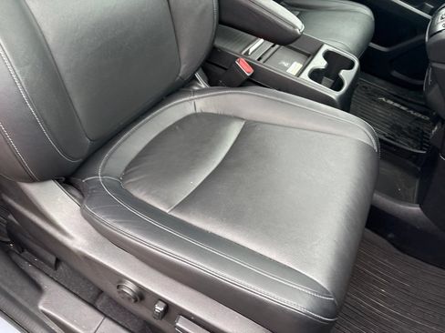 Used 2023 Honda Odyssey Touring image 30